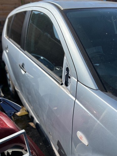 Mitsubishi outlander 4x4 - outlander, o/s/f