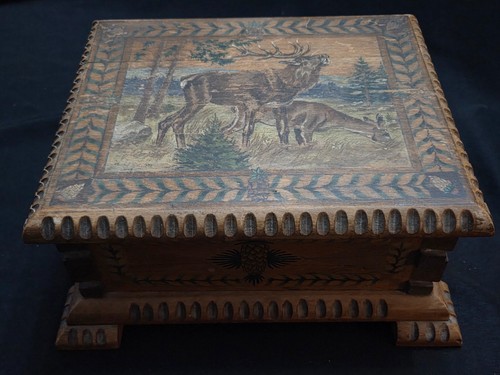 Vintage painted wooden - painted,