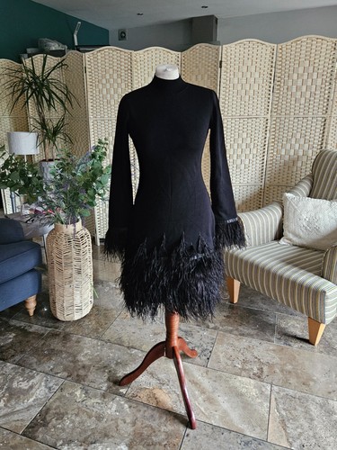Karen millen feather - feather, detail