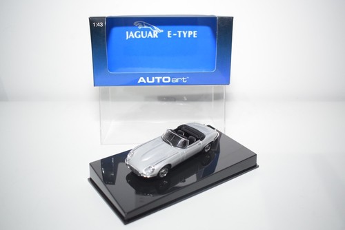 C22 autoart 53771 jaguar - 1:43,
