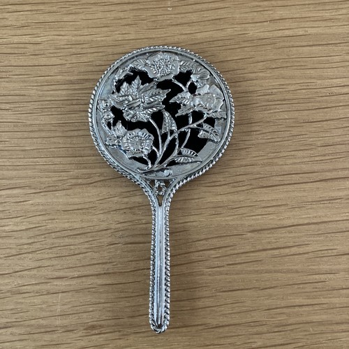Ladies pretty vintage silver - pretty,