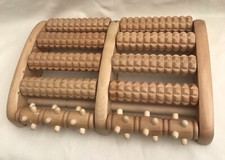 Foot massager, natural wood, 5 rollers rubber base, relaxing/stress/pain therapy