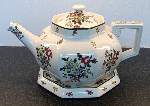 Vintage royal doulton old - vintage,