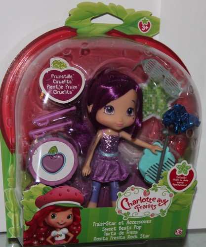 Strawberry shortcake emily - strawberry, shortcake-emily