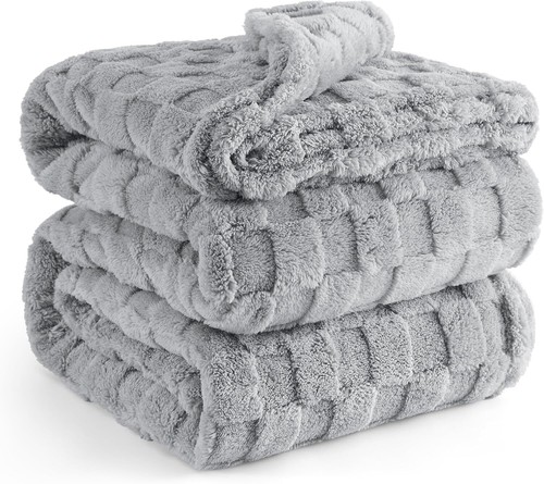 Large soft fleece throw - soft,