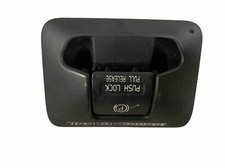 NR4904 VOLVO Parking aid switch 31334637. A4