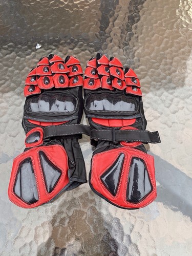 Motorcycle gloves medium size - medium,