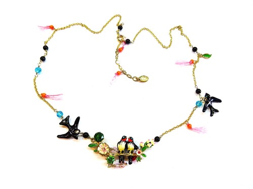 Beautiful les nereides bird - beautiful,
