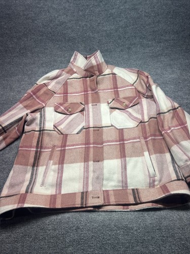 Levi nwt flannel - nwt, jacket