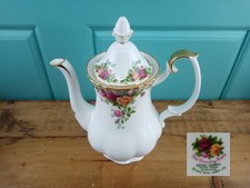 Royal Albert Old Country Roses