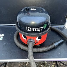 Henry Hoover 1200w Twin Speed