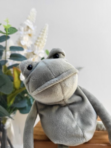 Jellycat little fergus frog - little,