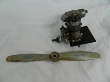 Vintage OS Max 20 Nitro Glow RC Aeroplane ENGINE with Silencer + Prop'.UNTESTED.