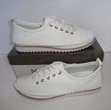 Mod Comfys Ladies White Shoes