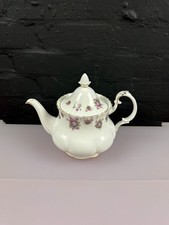 Royal Albert Sweet Violets