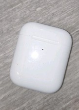 Apple AirPods 2nd Gen A2031 w/