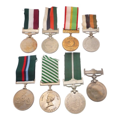 Pakistan collection x - of, 8