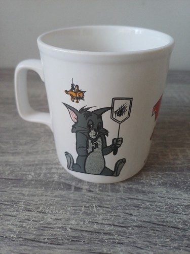 Tom and jerry - tom,