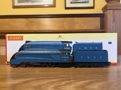 Hornby r2339 lner a4 - lner,