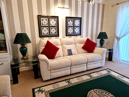Parker knoll hudson - 2, piece