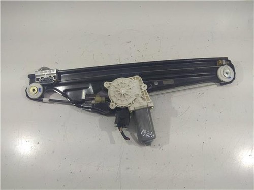 6922319 left rear - left,