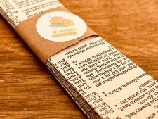 Paper Chain Kit | Recycled Vintage Book Pages | Mess-Free Craft Set | 50 Links