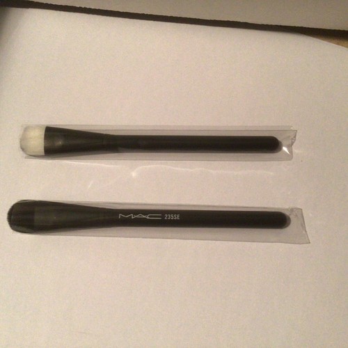 Mac makeup brush 235 se - makeup,