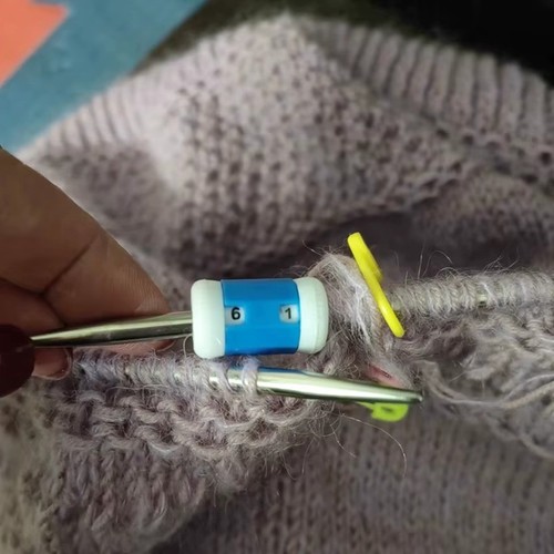 Knitting crochet row - 4,