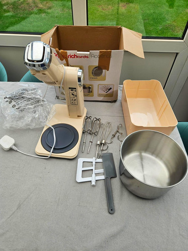 Morphy richards accents - morphy, cream