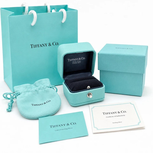 Tiffany empty engagement - co,