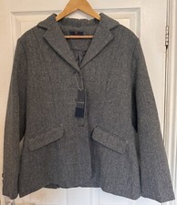 Sherwood Forest Ladies Size 14