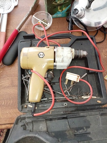 Black and decker vintage - black, drill
