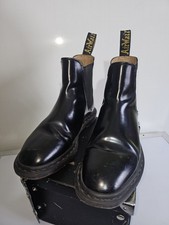 Dr Martens Cheleas Boots Black