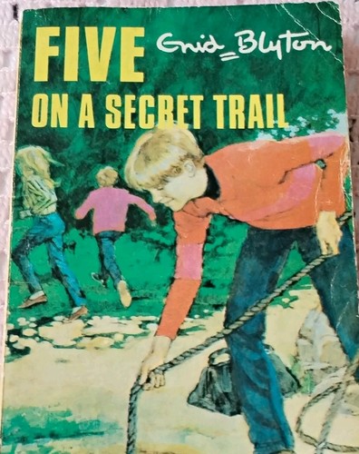 Enid blyton five secret - on,