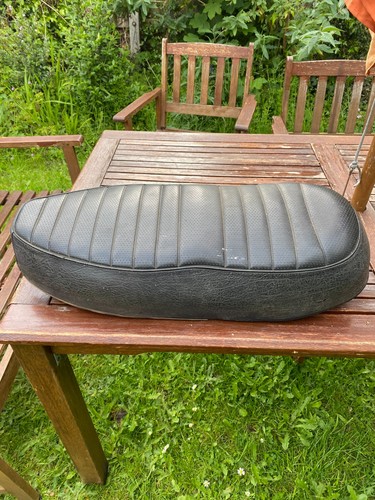 Triumph bonneville seat - bonneville, trophy