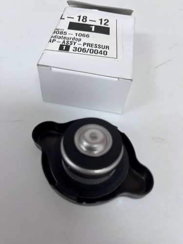 Oem genuine kawasaki gpz600 - genuine,