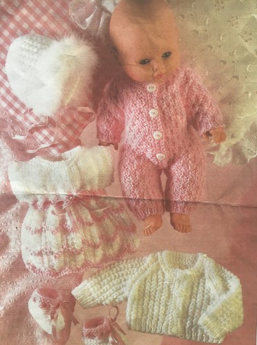 Dolls clothes knitting - clothes,