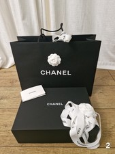 Chanel empty small gift Box 32