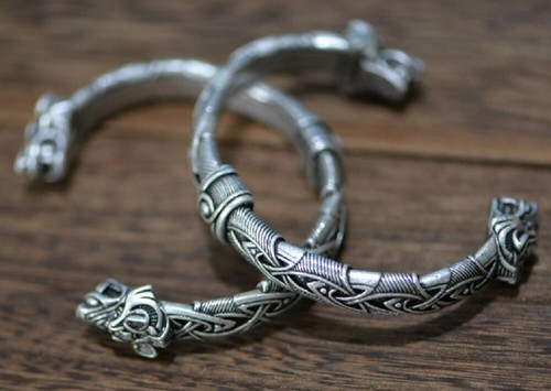 Ladies teenagers norse - teenagers, viking