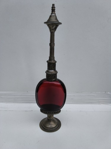 Vintage moroccan ruby red - moroccan,