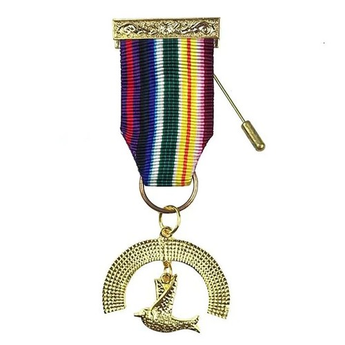 Royal ark mariner breast jewel - ark,