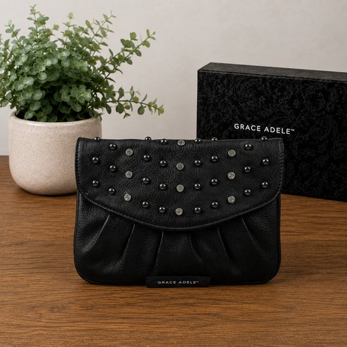 Nwot grace adele black pebbled - grace,