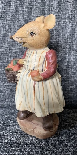 Vintage academy harvest mouse - vintage,