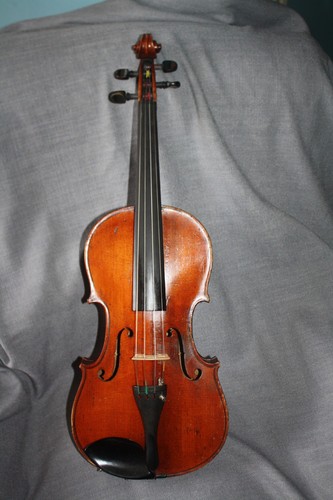 Nice old full size - , violin
