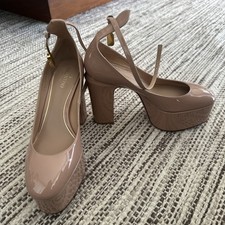 Valentino garavani tan - valentino,
