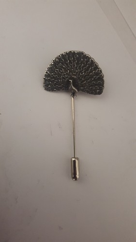 Peacock r135 pewter emblem - emblem, on
