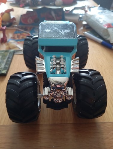 Hot wheels monster - monster, trucks