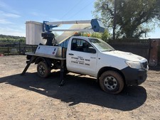 Hilux cheery picker 4x4 - picker,