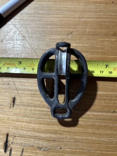 Alloy mast head - head, and