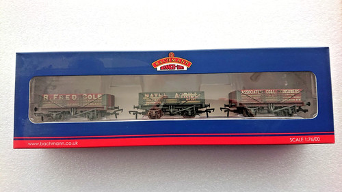 Bachmann 097 plank wagons - bachmann,